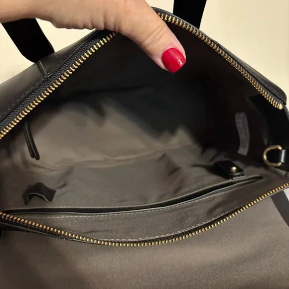 NEW SKAGEN Black Color Leather Handbag and Dust Bag - Picture 10 of 16